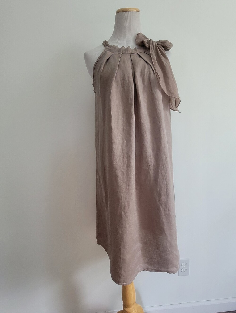 Bellambra Mud Beige Brown Linen Shift Dress Size S Italy Tie Bow Neck Summer Tan